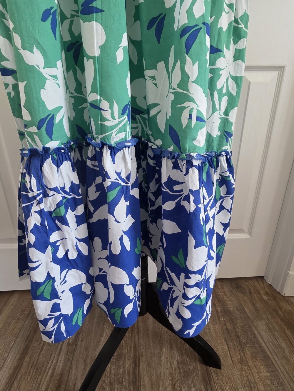 Southern Tide Green and Blue Floral Dress - Picture 10 of 13